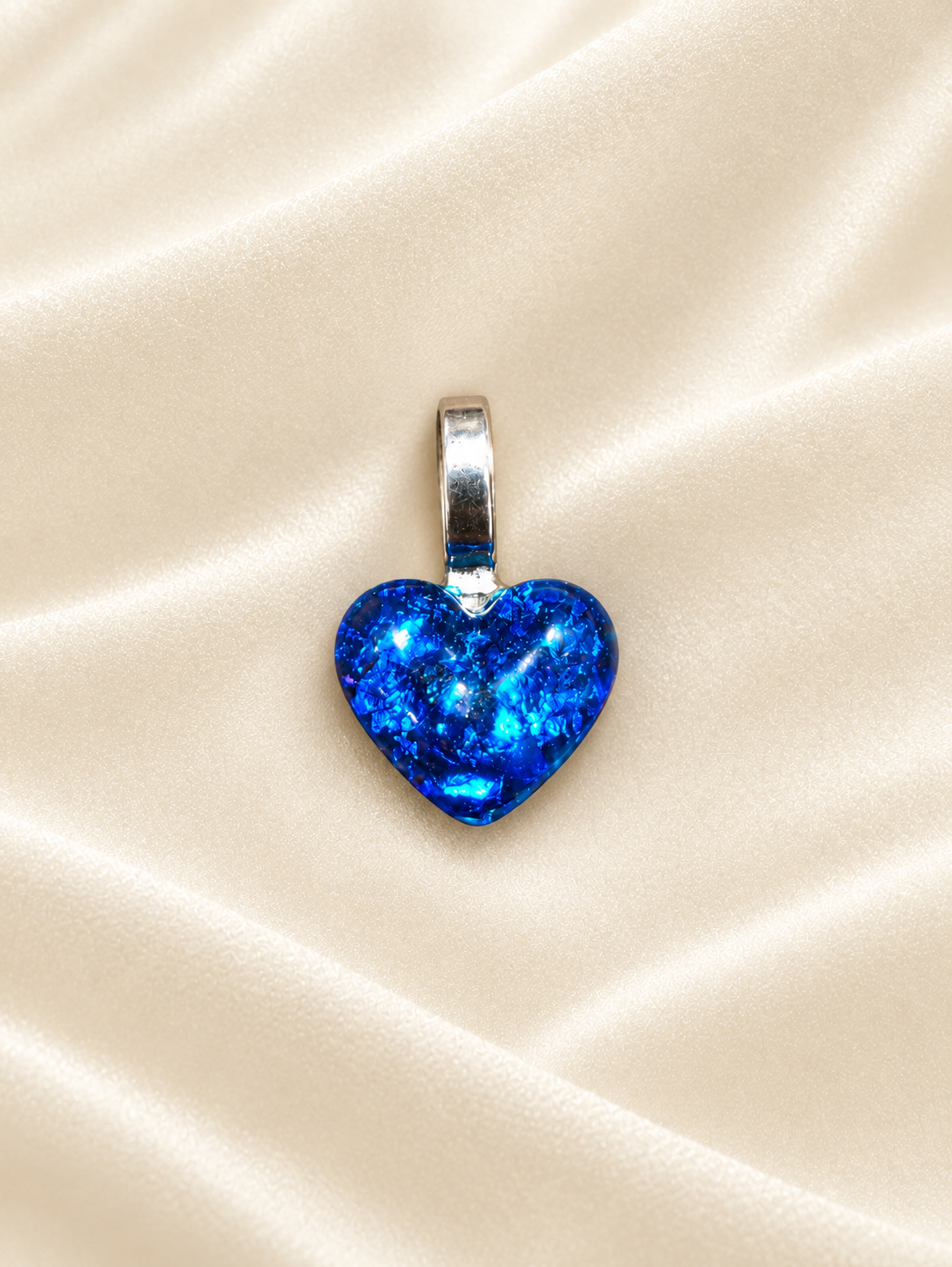 Blue Glitter Heart Pendant NFC