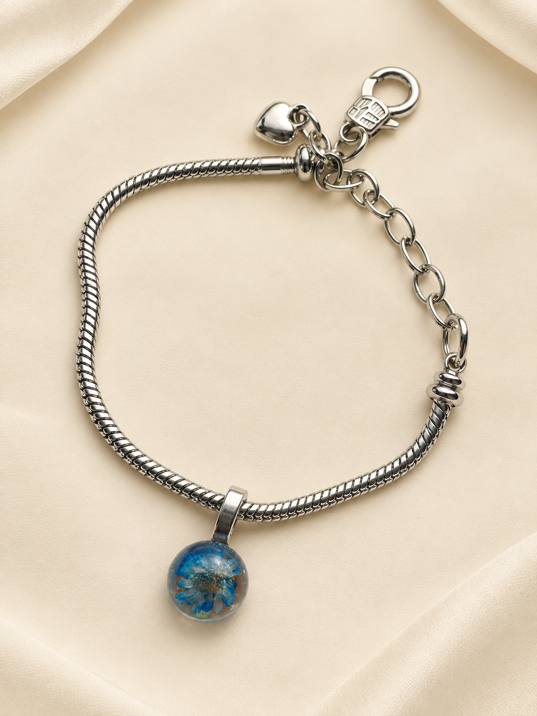 Blue Daisy Memory Bracelet - Handmade memory bracelet with blue daisy charm